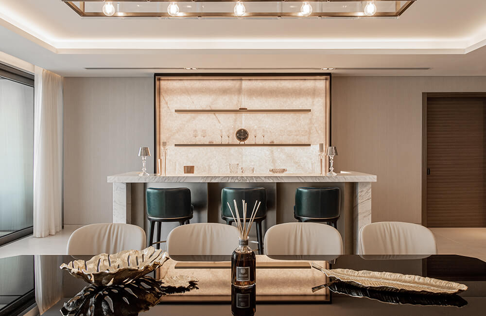 W Residence The Palm Jumeirah Luxury Bar - Ashtaar Interior Design