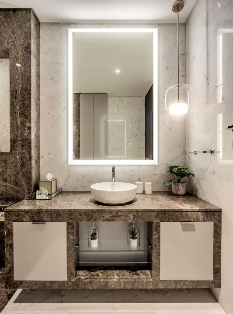 marble_vanity_bathroom